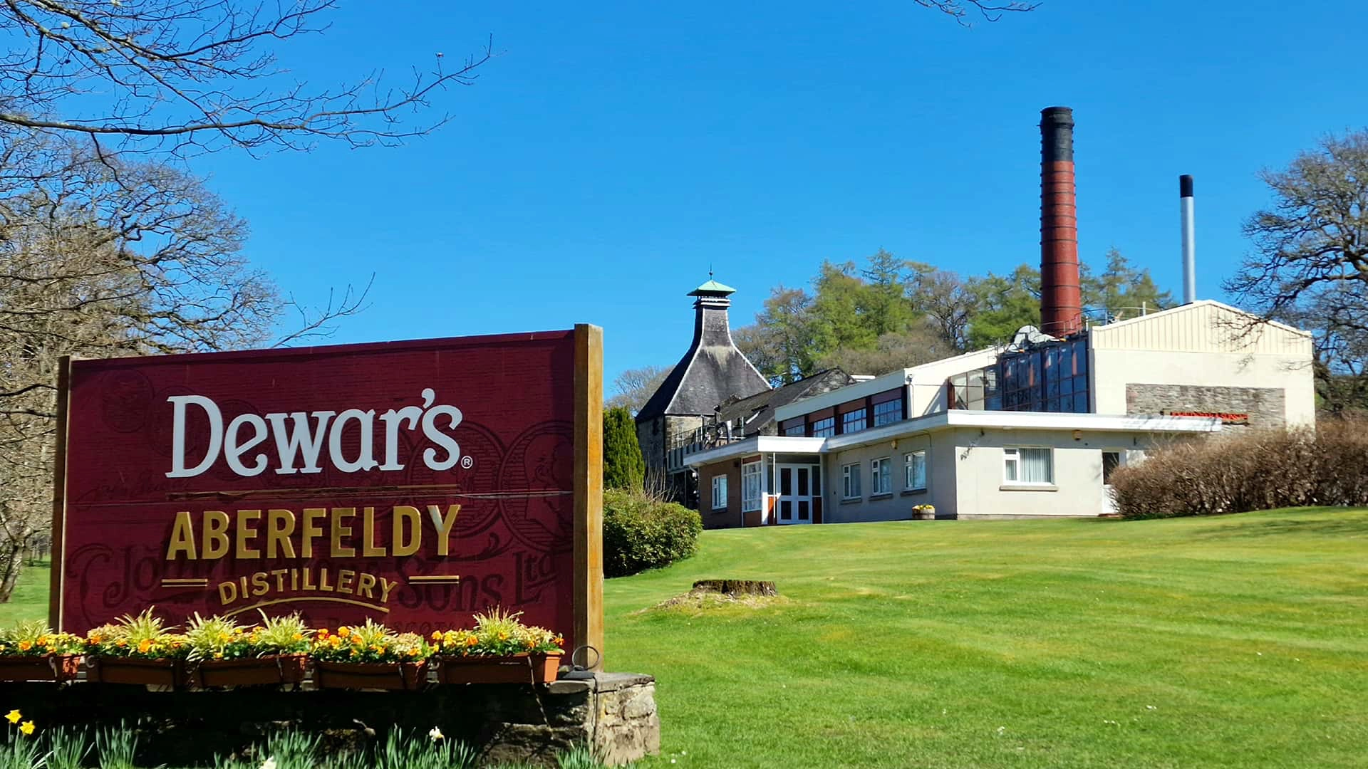 Aberfeldy Distillery Dewar's